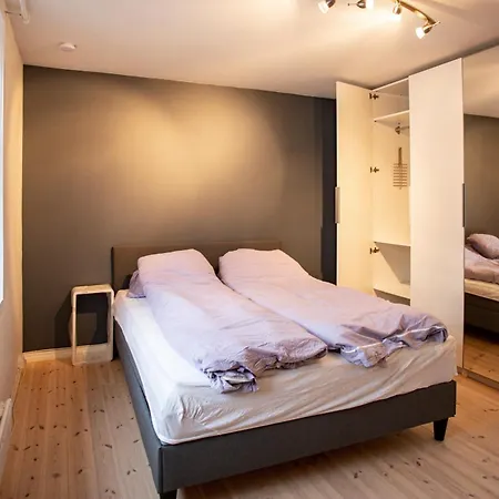 דירה Quiet Place Near Centre And The Mountains *