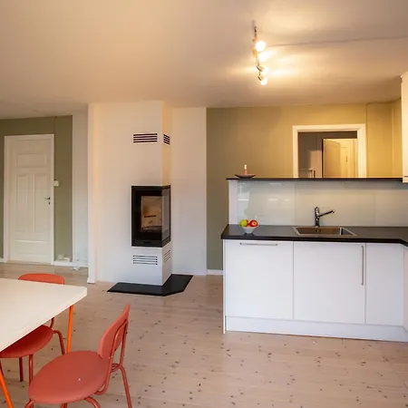 Quiet Place Near Centre And The Mountains * ברגן